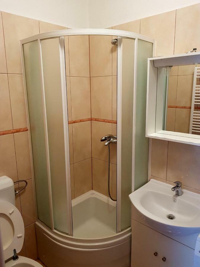 Apartment Duba เซนญ์ ภายนอก รูปภาพ